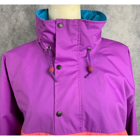 VINTAGE UNISEX SHELL JACKET , MADE IN GREAT BRITAIN SIZE MEDIUM - Picture 6 of 11